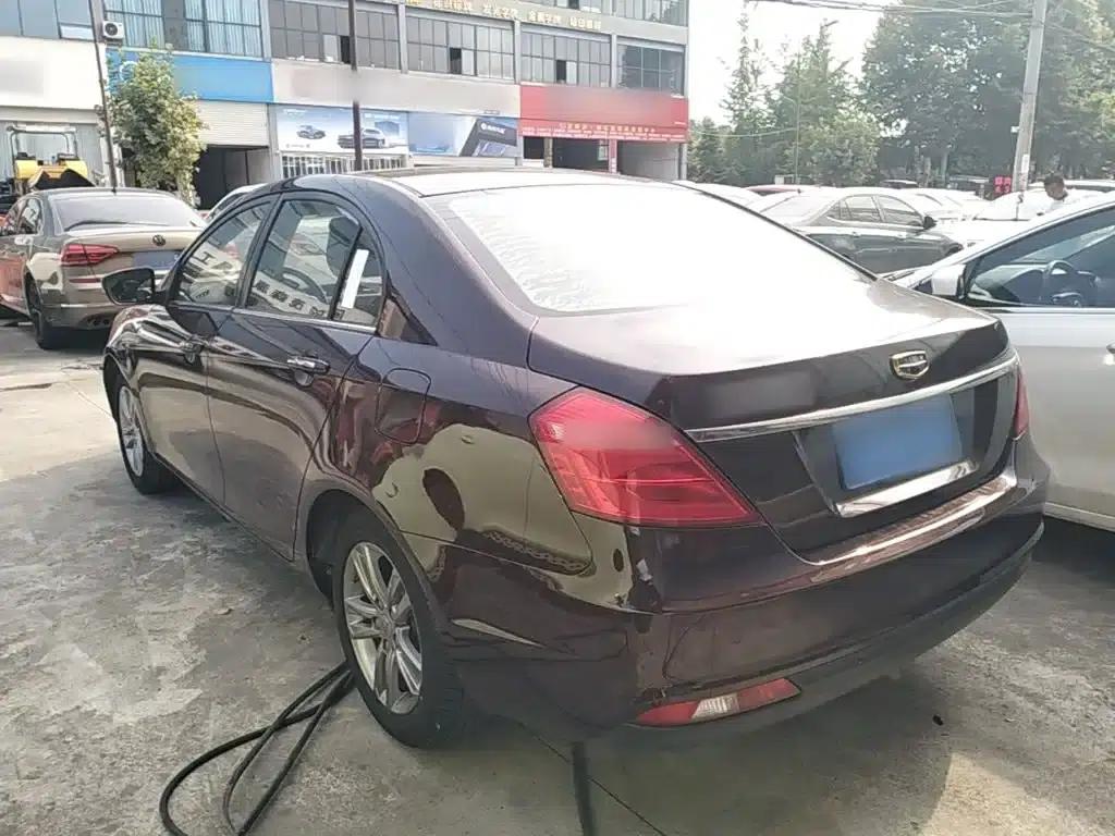 Geely Emgrand 2017 Sedan Million Edition 1.5L Manual Upgrade Version — миниатюра 5