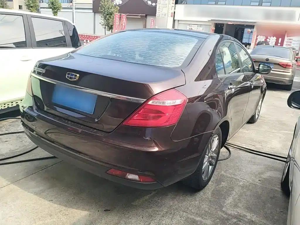 Geely Emgrand 2017 Sedan Million Edition 1.5L Manual Upgrade Version — миниатюра 7