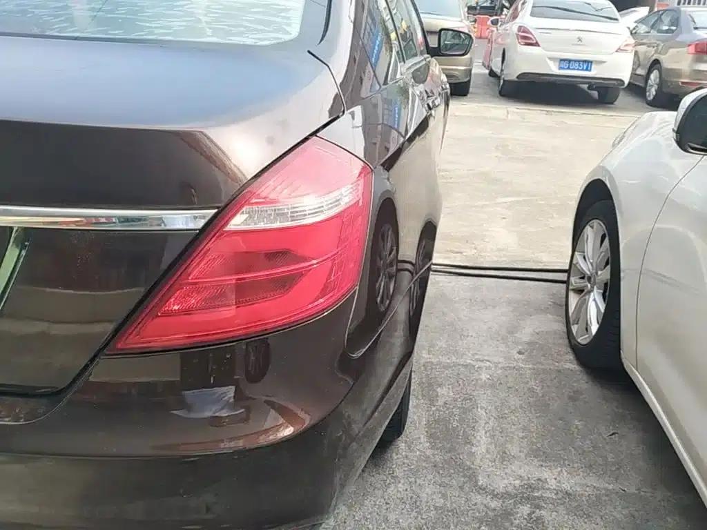 Geely Emgrand 2017 Sedan Million Edition 1.5L Manual Upgrade Version — миниатюра 8