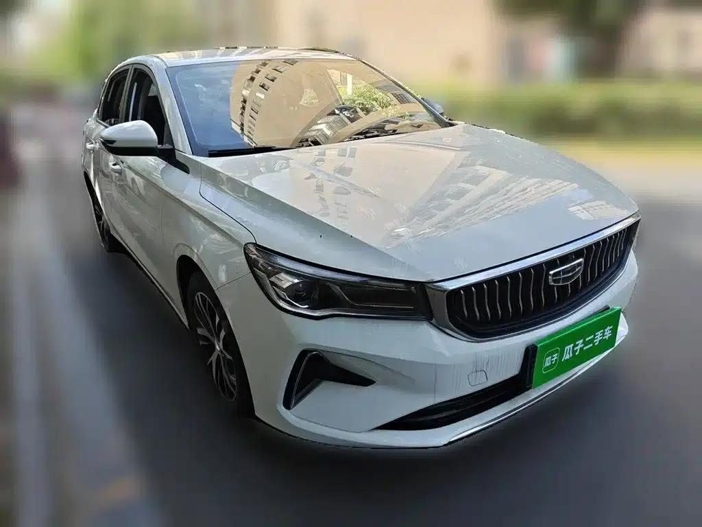 Geely Emgrand 2022 4th Generation 1.5L Manual Elite — миниатюра 8
