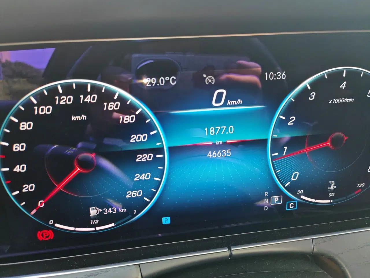 Mercedes-Benz E-Class 2021 Restyled E 300 L Sporty and Stylish Edition — миниатюра 12