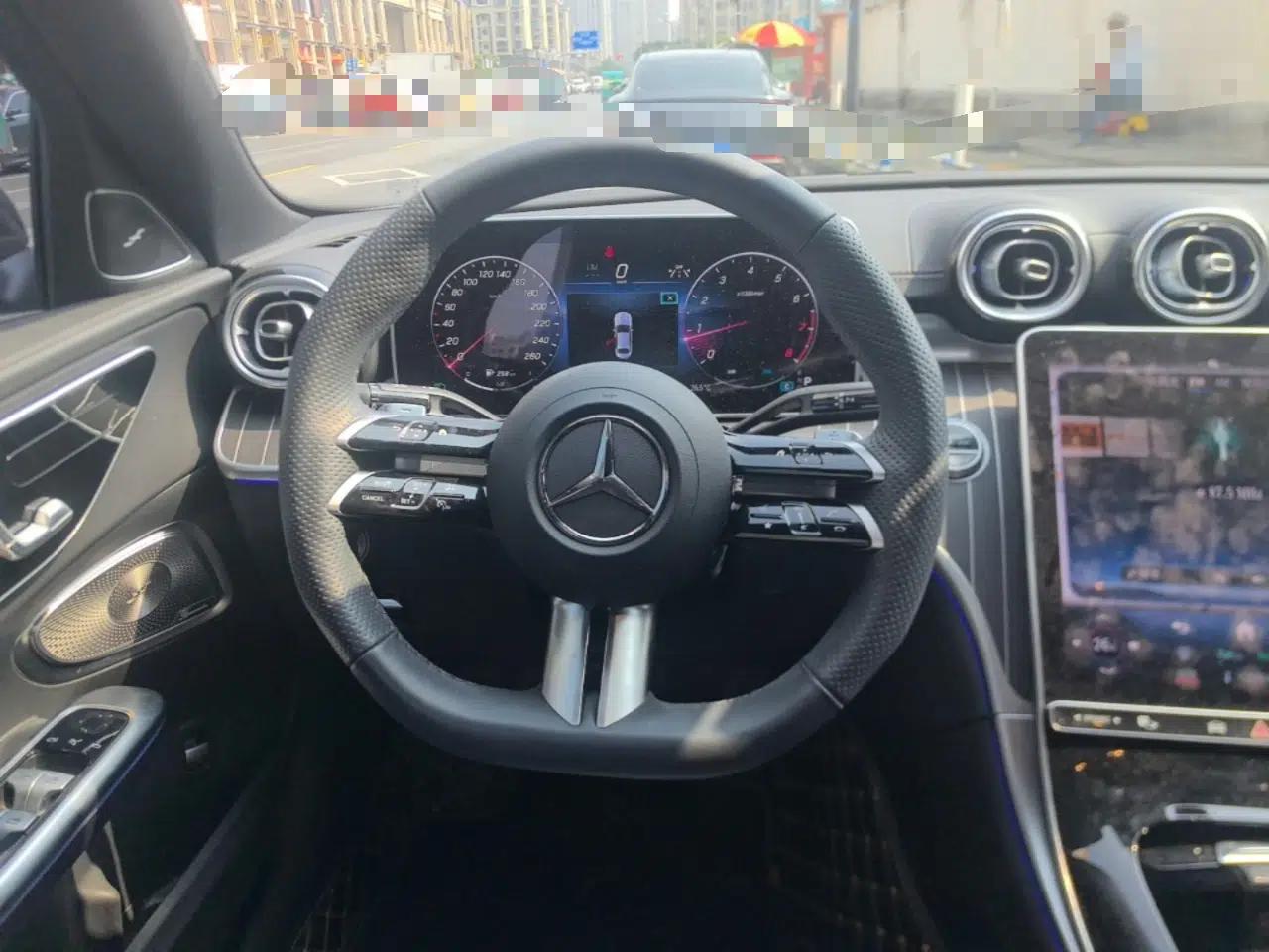 Mercedes-Benz C-Class 2023 C 260 L Bright Night Sports Edition — миниатюра 9