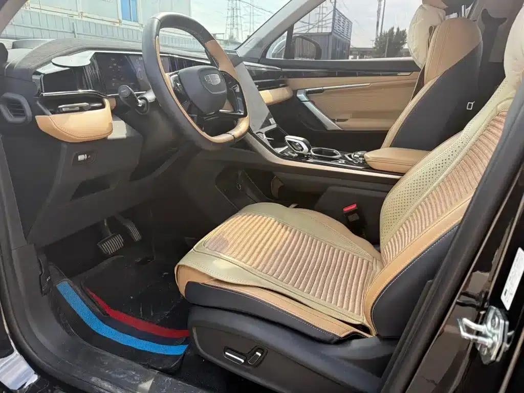 Geely Boyue L 2023 1.5TD DCT Premium Edition — миниатюра 4