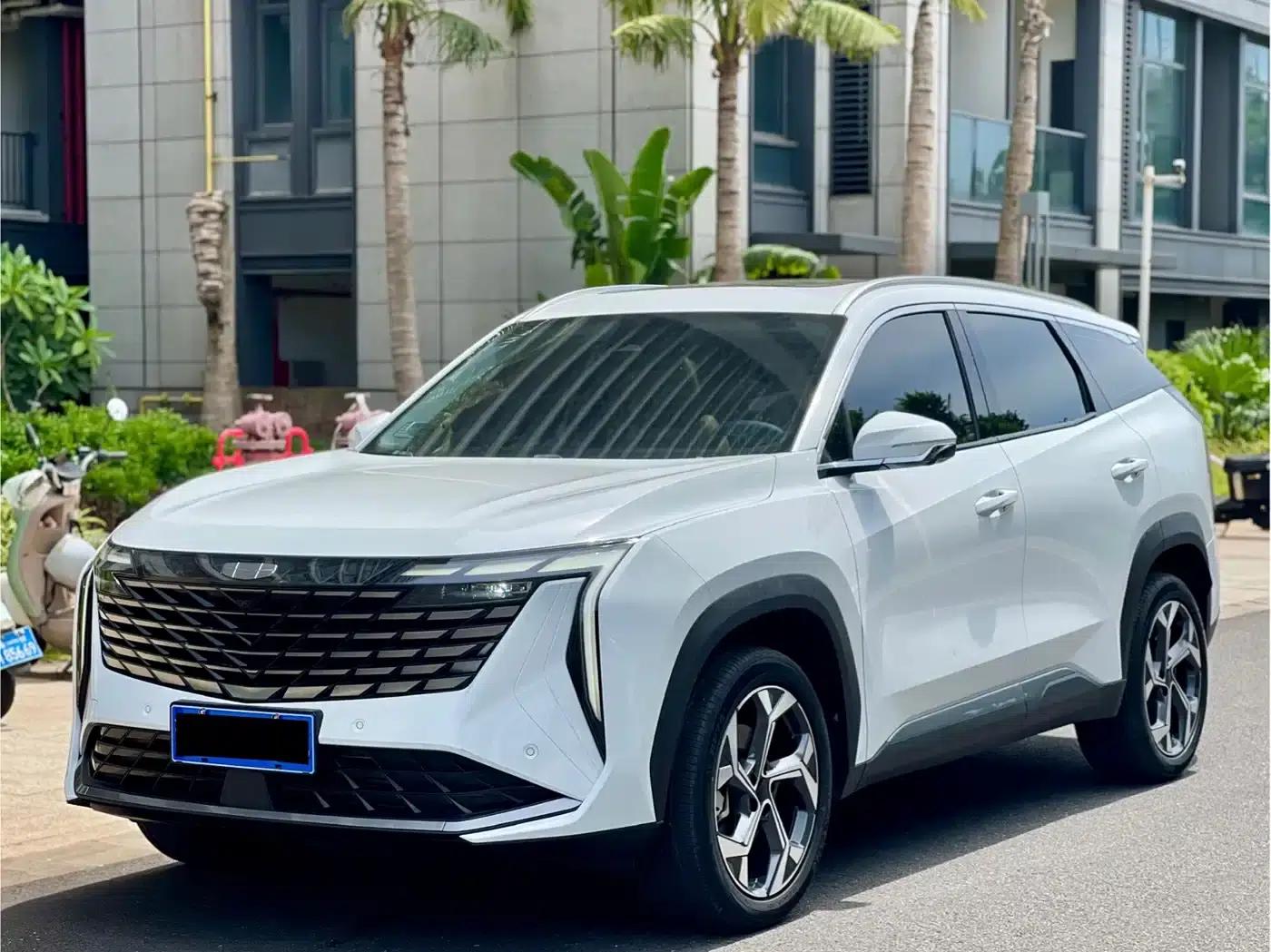 Geely Boyue L 2023 1.5TD DCT Glory Edition — миниатюра 1