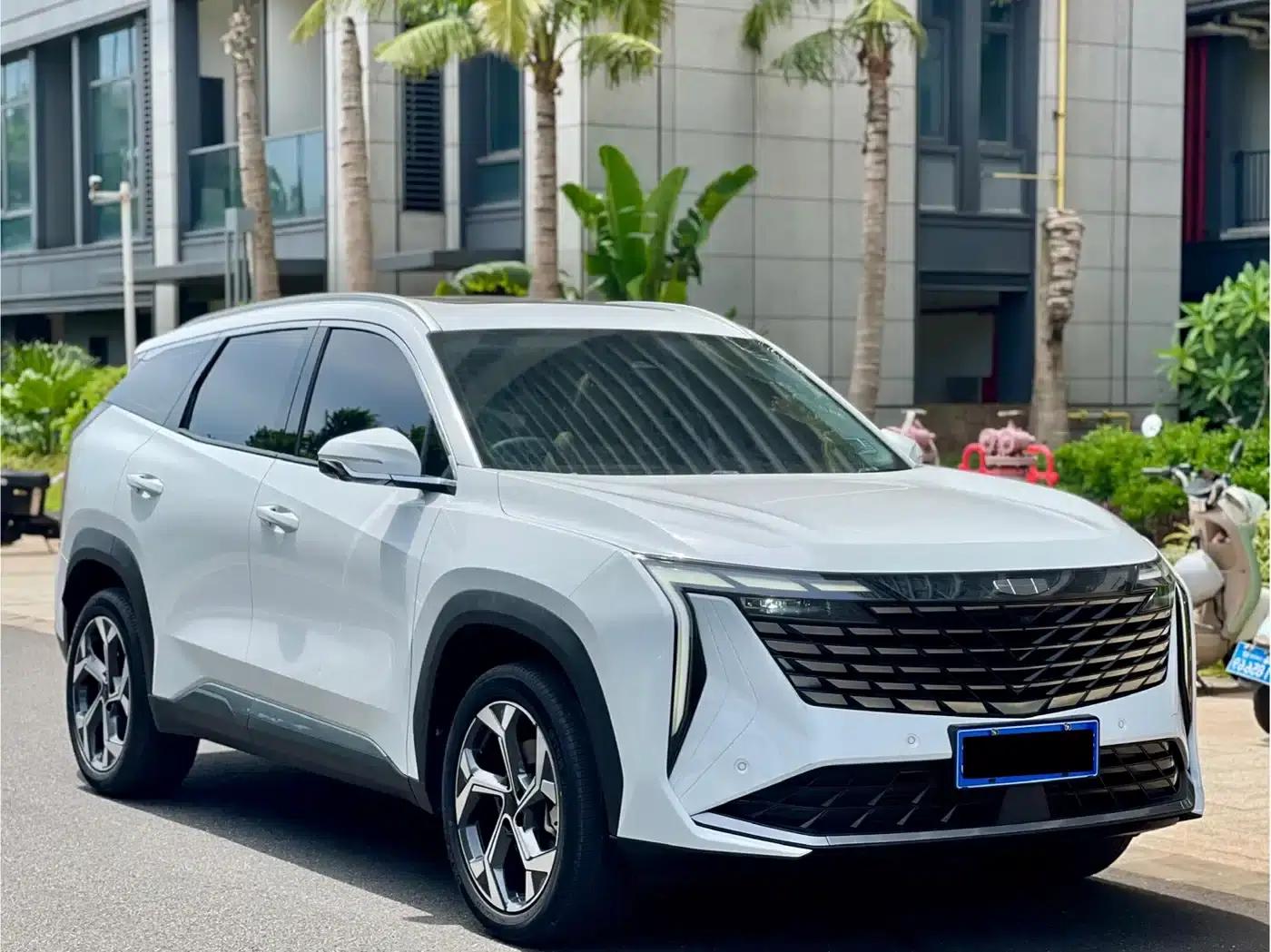 Geely Boyue L 2023 1.5TD DCT Glory Edition — миниатюра 3