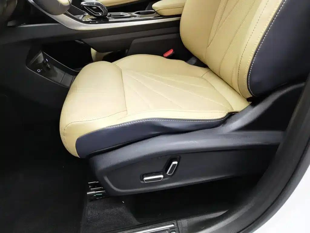 Geely Boyue L 2023 1.5TD DCT Premium Edition — миниатюра 20