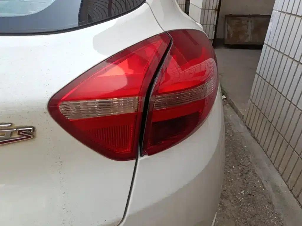 Geely GS 2016 Elegant Edition 1.3T Automatic Leading Model — миниатюра 8