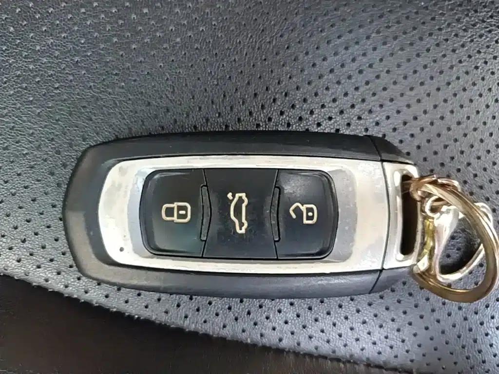 Geely GS 2016 Elegant Edition 1.3T Automatic Leading Model — миниатюра 9