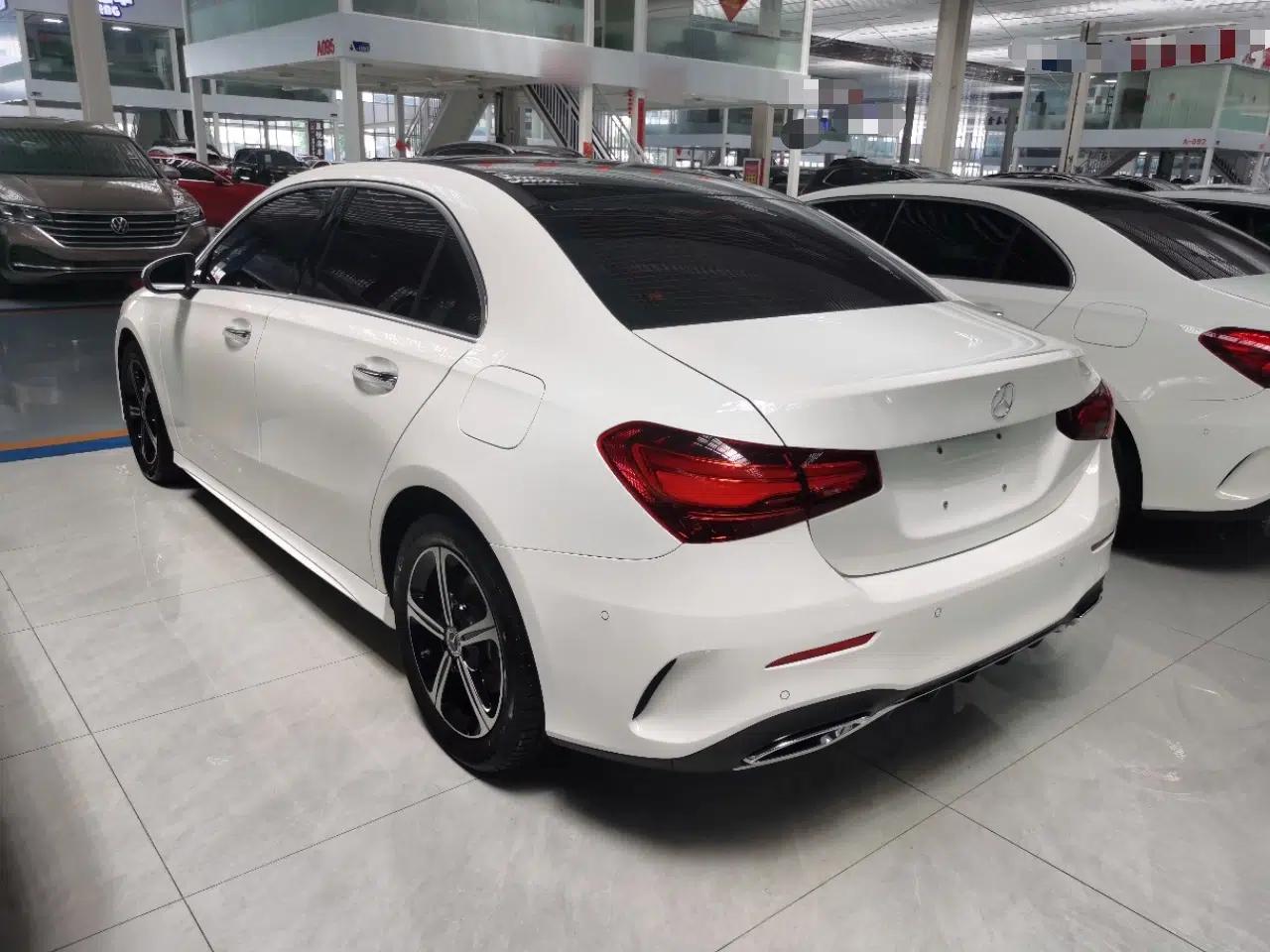 Mercedes-Benz A-Class 2024 A 200 L Fashion Model — миниатюра 4