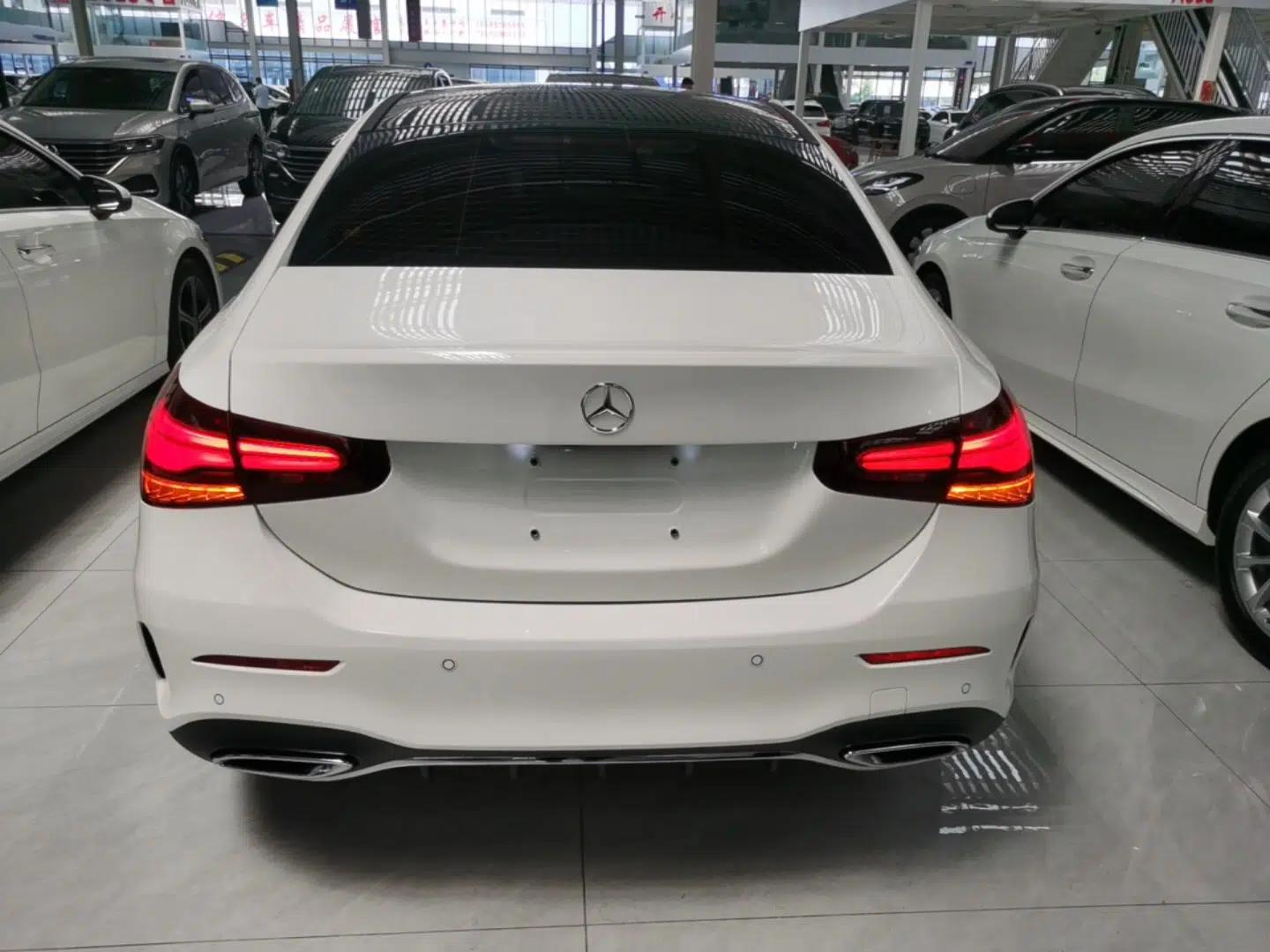 Mercedes-Benz A-Class 2024 A 200 L Fashion Model — миниатюра 5
