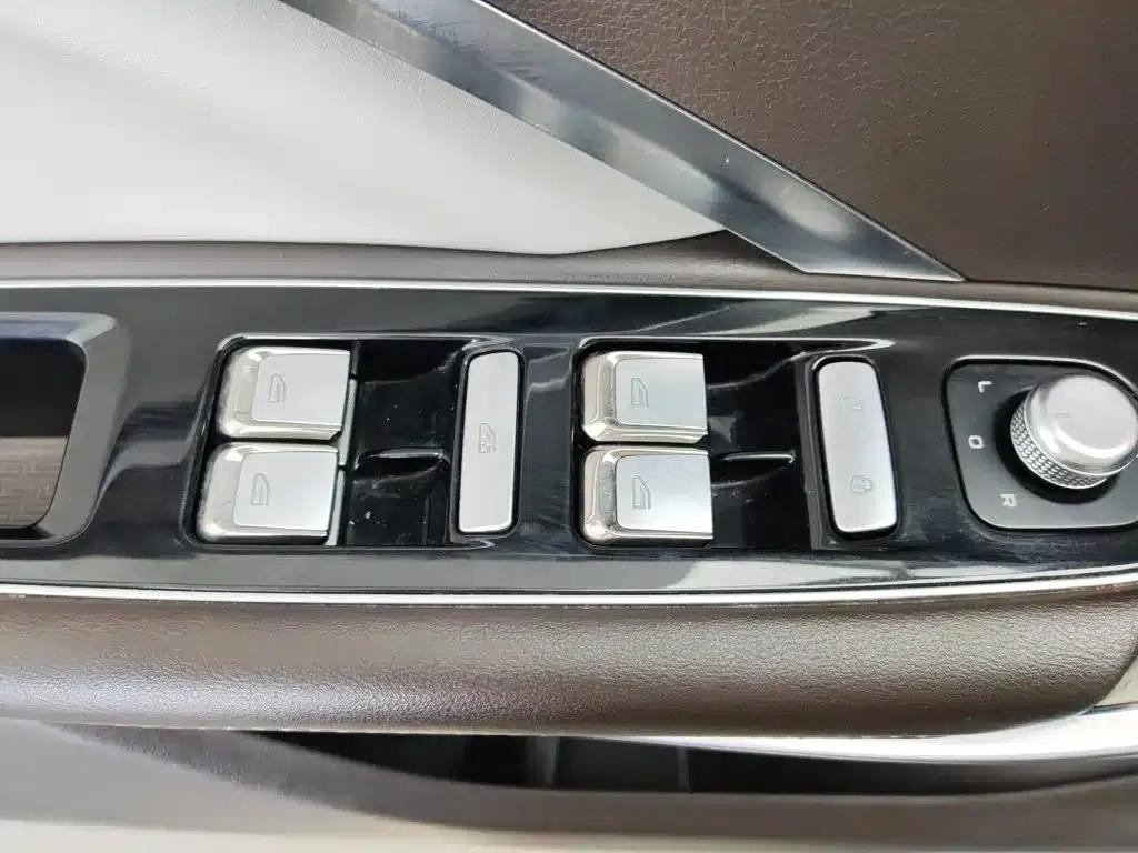 Geely Jiaji 2019 1.5TD MHEV DCT Premium Edition — миниатюра 9