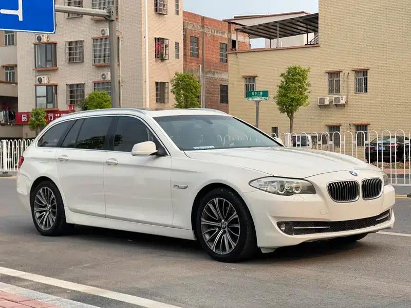 BMW 5 Series (Imported) 2013 530i Leading Touring Edition — миниатюра 3