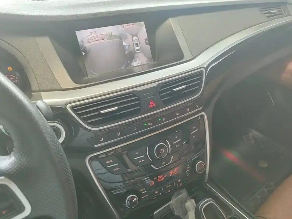 Geely Borui 2015 1.8T Flagship Edition — миниатюра 13