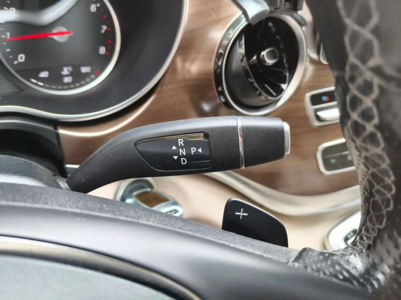 Mercedes-Benz V-Class 2021 V 260 L Long Wheelbase Prestige Edition — миниатюра 14