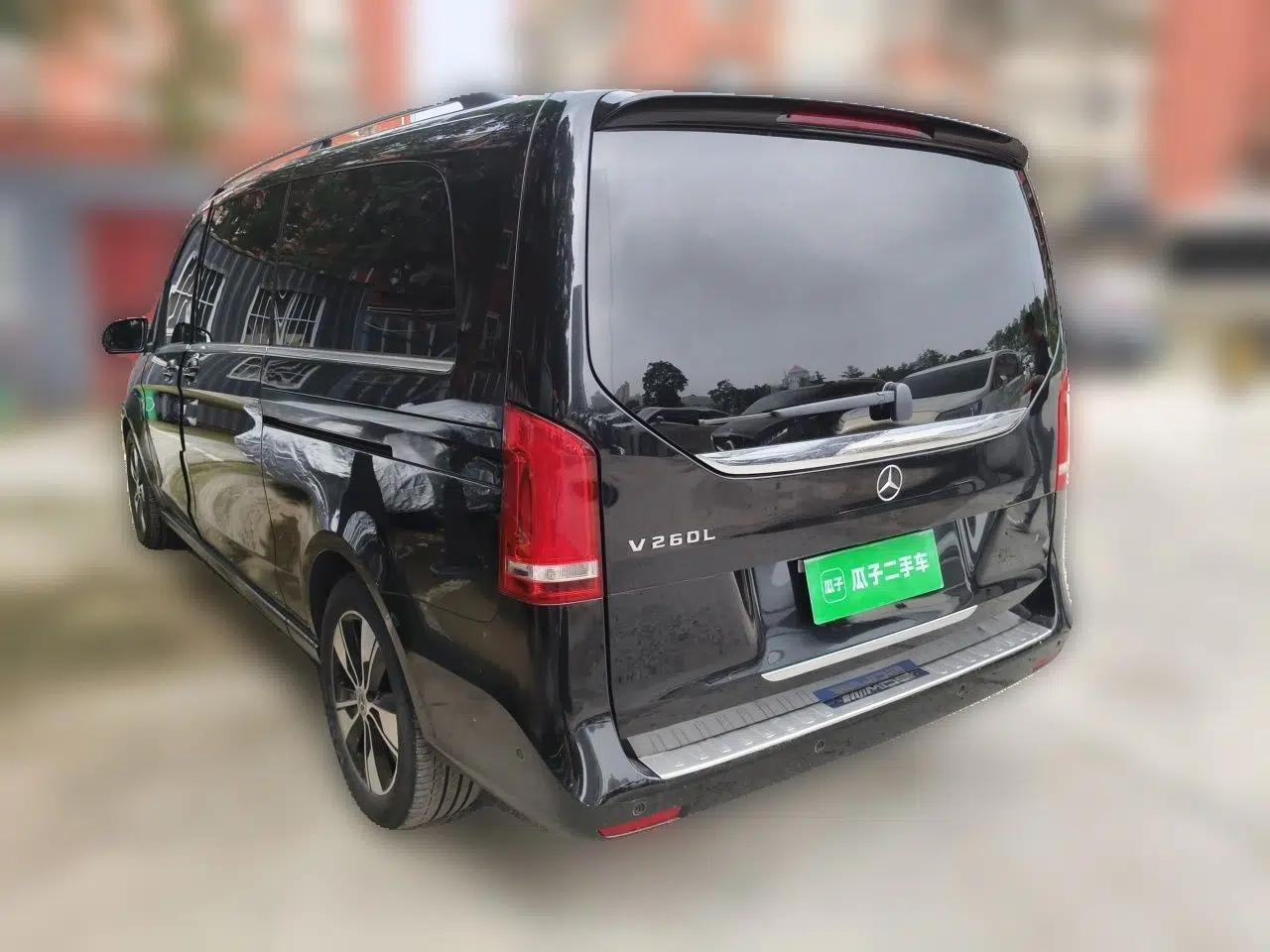Mercedes-Benz V-Class 2021 V 260 L Long Wheelbase Prestige Edition — миниатюра 4