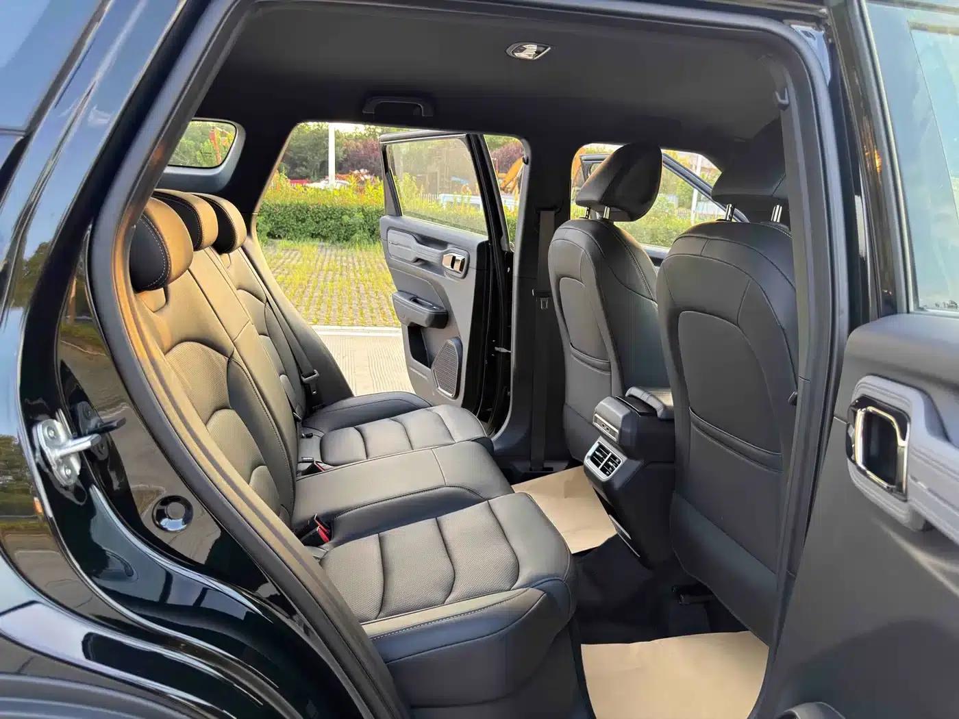 Geely Cowboy 2026 1.5TD Wilderness Edition — миниатюра 10