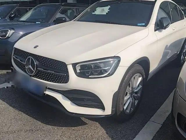Mercedes-Benz GLC Coupe 2020 GLC 260 4MATIC Coupe SUV