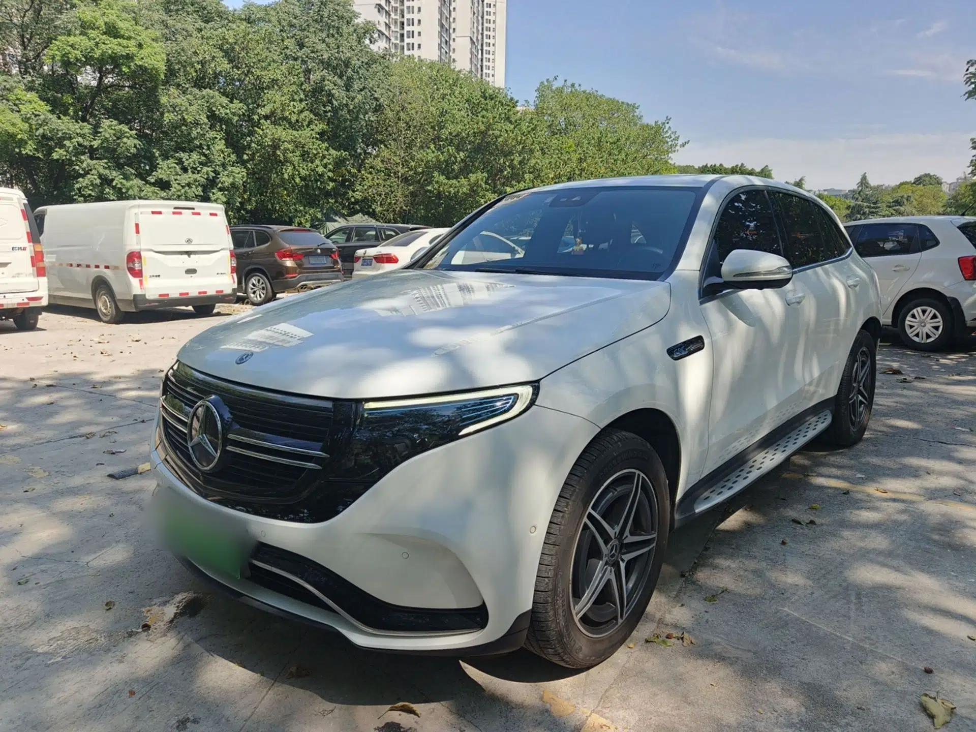Mercedes-Benz EQC 2020 EQC 400 4MATIC — миниатюра 1