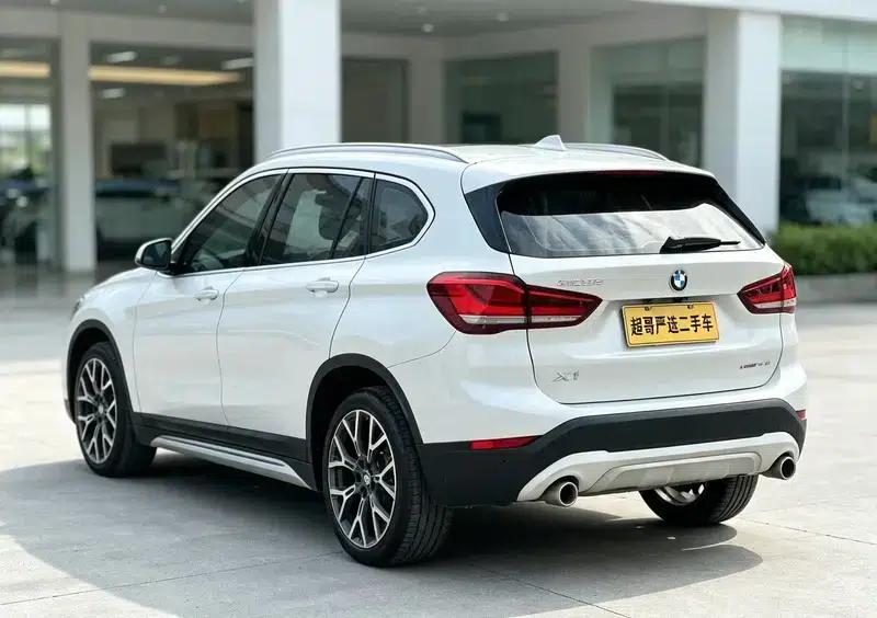 BMW X1 2020 xDrive25Li Premium — миниатюра 4