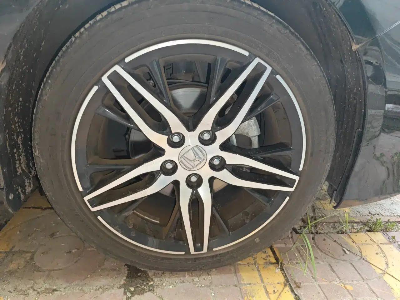 Honda Accord 2022 260TURBO Phantom Night · Prestige Edition — миниатюра 8