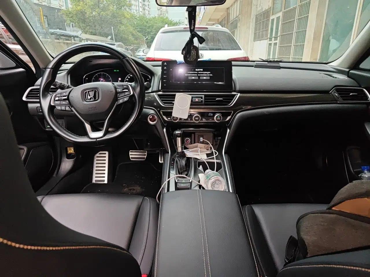 Honda Accord 2022 260TURBO Phantom Night · Prestige Edition — миниатюра 9