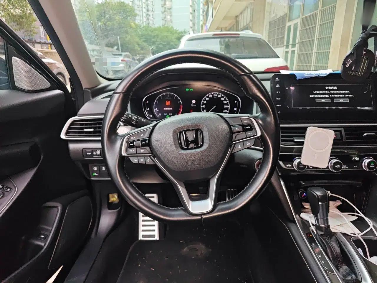 Honda Accord 2022 260TURBO Phantom Night · Prestige Edition — миниатюра 10
