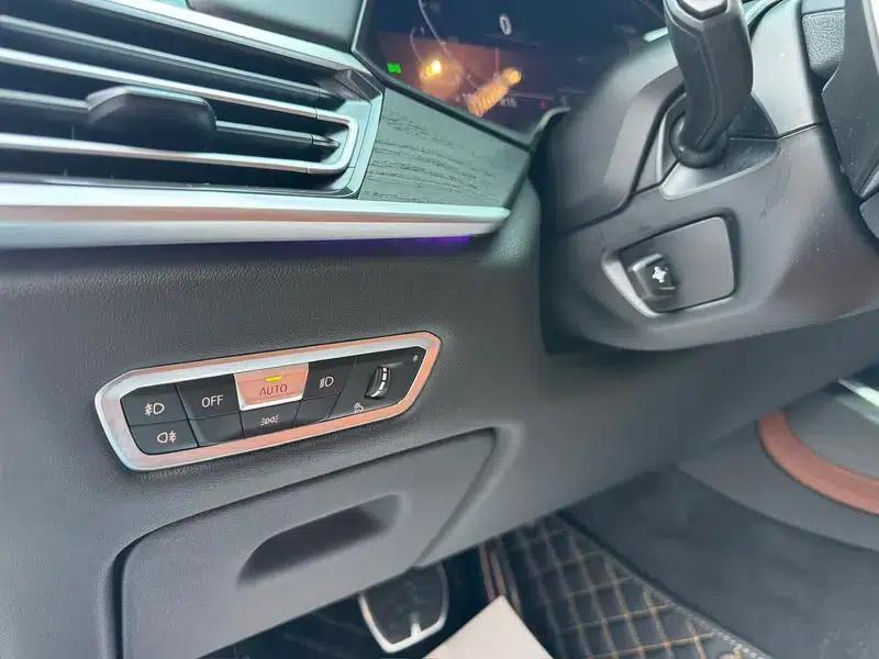 BMW X7 2021 xDrive40i M Sport Package — миниатюра 17