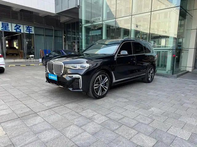 BMW X7 2021 xDrive40i M Sport Package