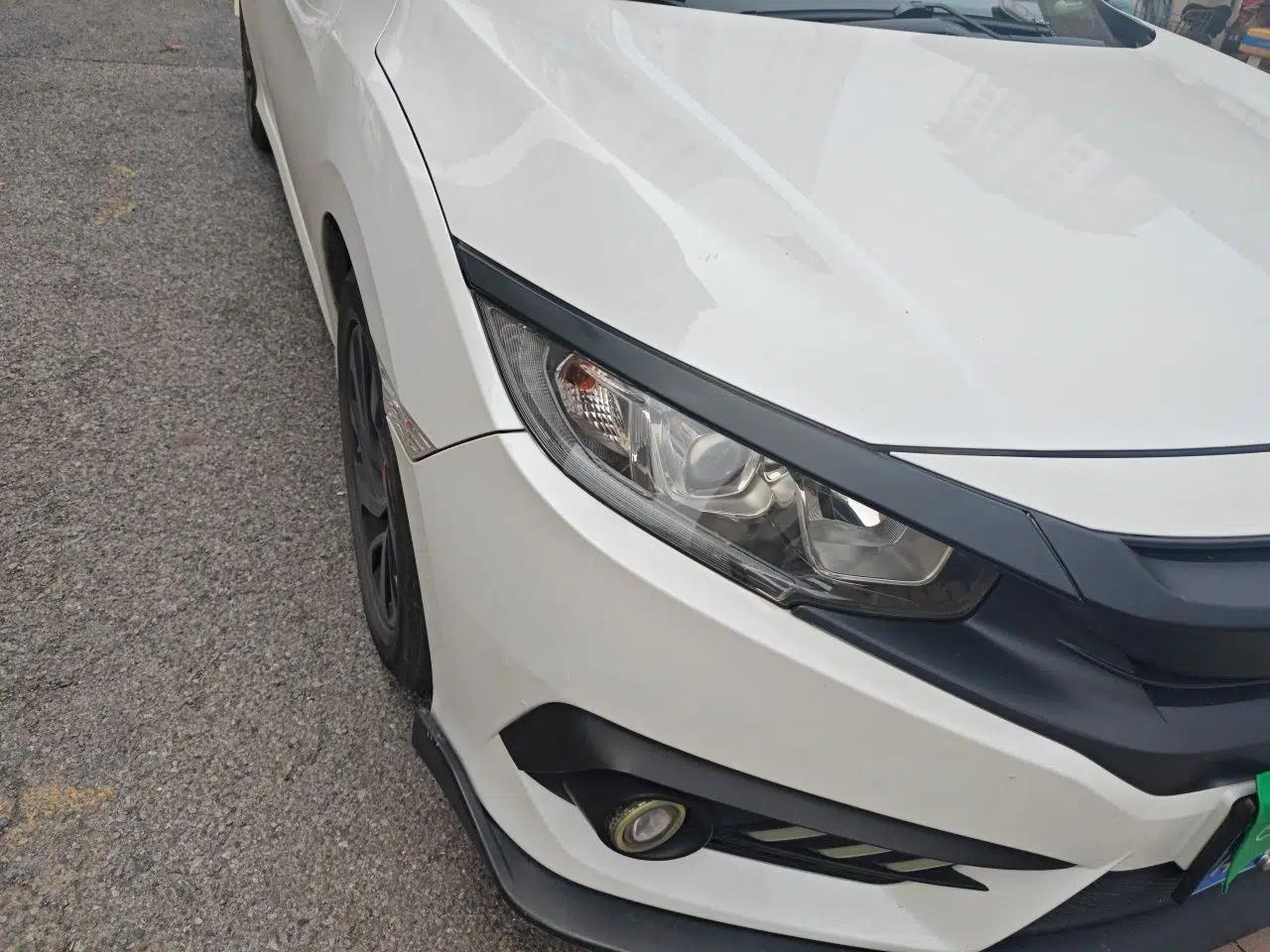 Honda Civic 2016 220TURBO CVT Luxury Edition — миниатюра 7