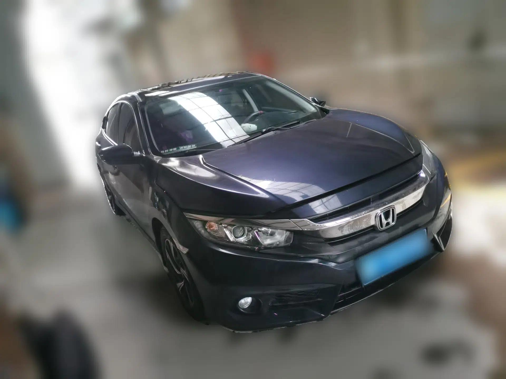 Honda Civic 2016 220TURBO CVT Luxury Edition — миниатюра 3