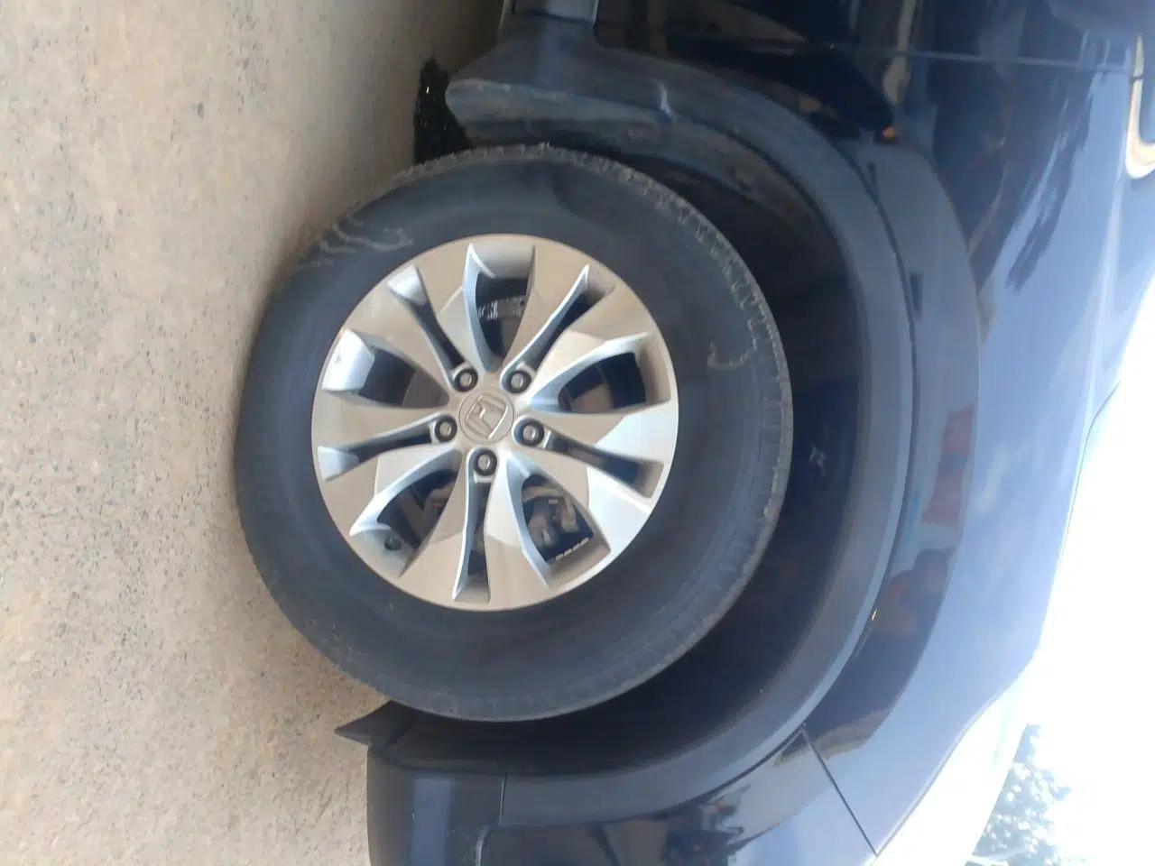 Honda CR-V 2012 2.4L four-wheel drive luxury version — миниатюра 8