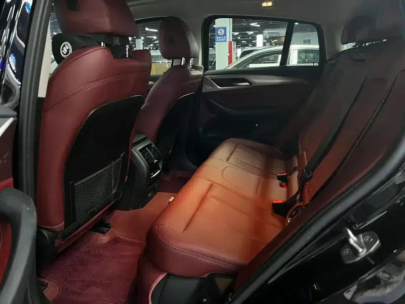 2022 BMW X4 xDrive 30i M Sport Shadow Edition — миниатюра 14