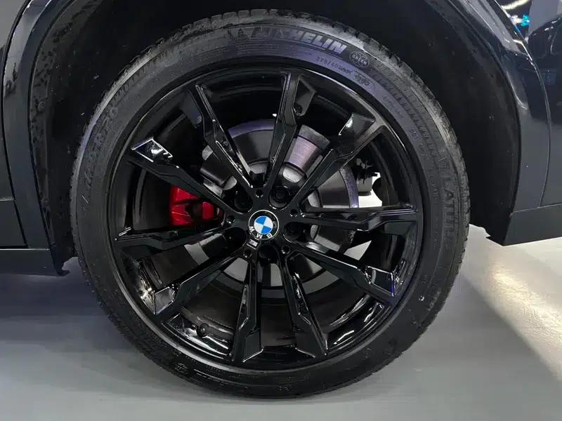 2022 BMW X4 xDrive 30i M Sport Shadow Edition — миниатюра 6