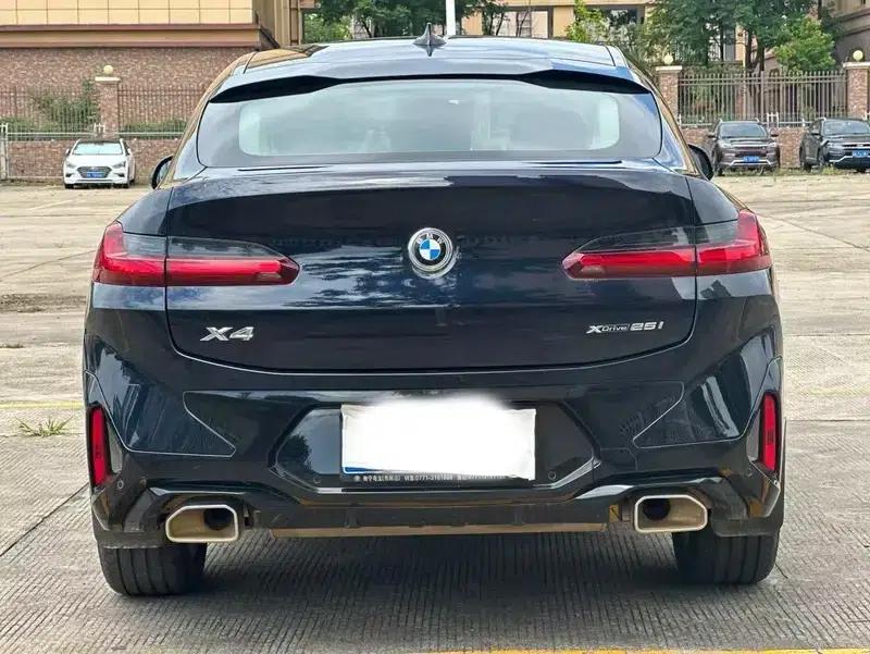 2022 BMW X4 xDrive 25i M Sport Package — миниатюра 5