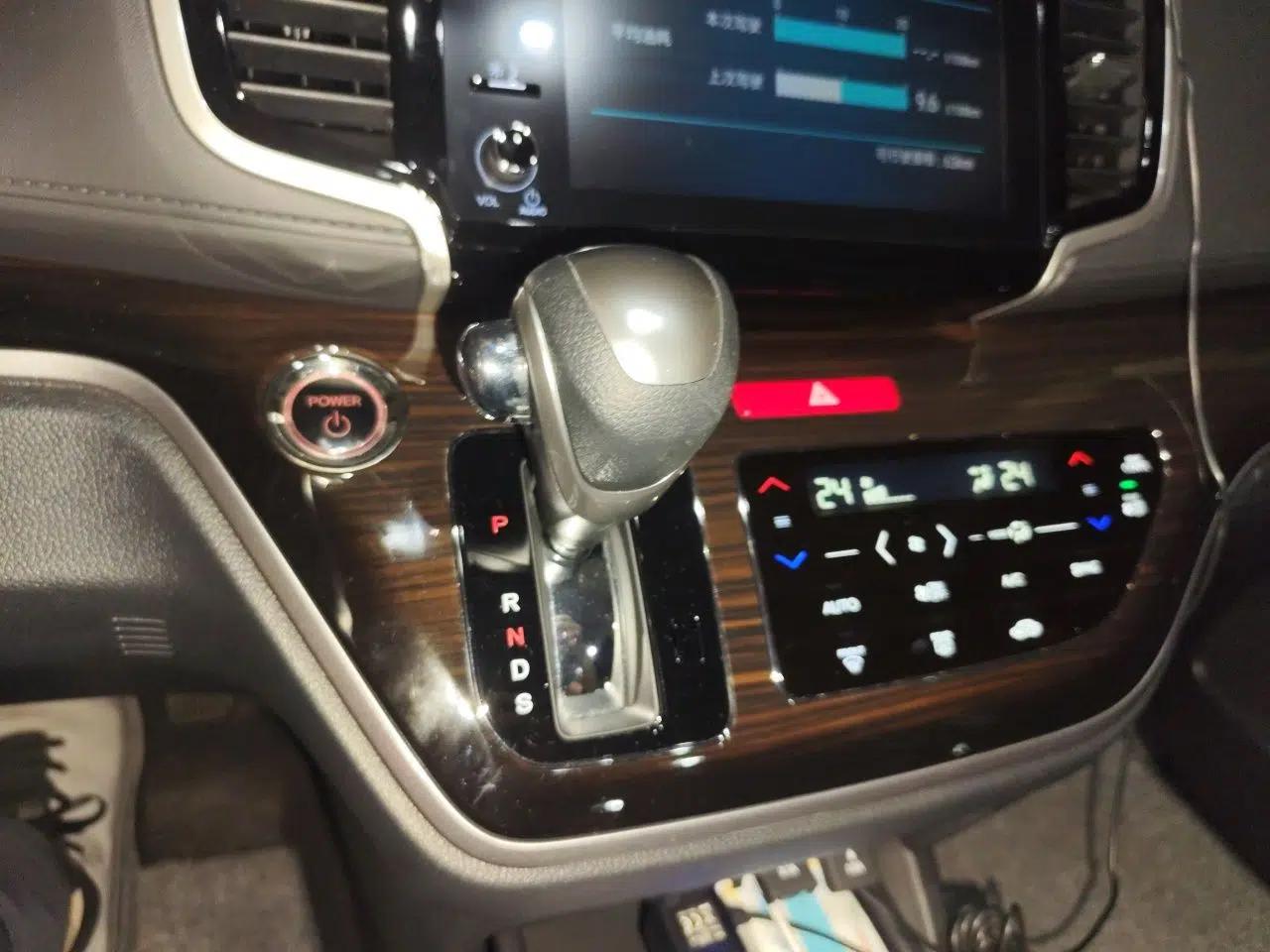 Honda Odyssey 2021 2.0L Rui·Luxury Edition — миниатюра 14