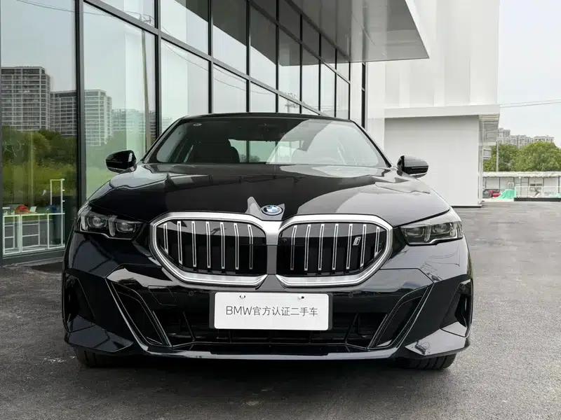 BMW i5 2026 eDrive40L M Sport Package — миниатюра 2