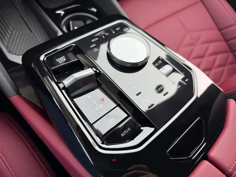 BMW i5 2026 eDrive40L M Sport Package — миниатюра 16