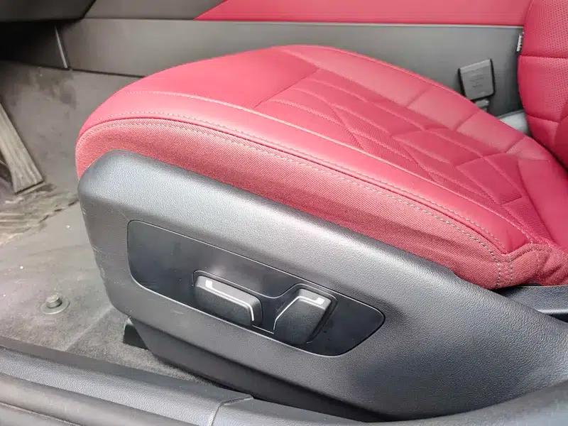 BMW i5 2025 eDrive35L Luxury Package — миниатюра 21