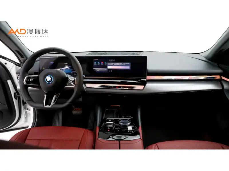 BMW i5 2025 eDrive35L M Sport Package — миниатюра 7