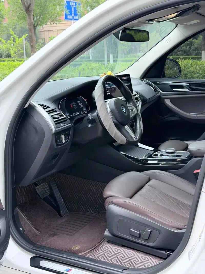 BMW iX3 2024 Leading Edition — миниатюра 7