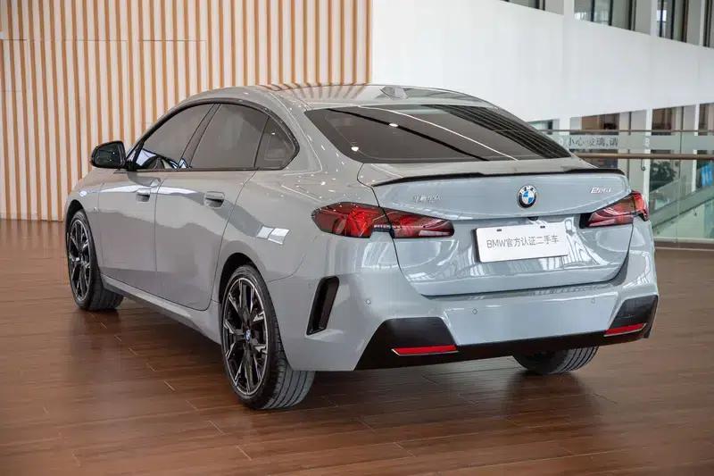 2025 BMW 2 Series 225L M Sport Package — миниатюра 5