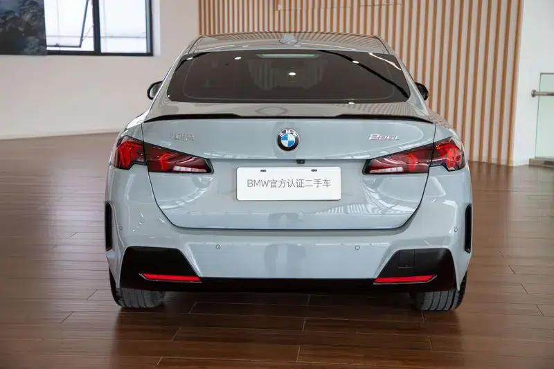 2025 BMW 2 Series 225L M Sport Package — миниатюра 6