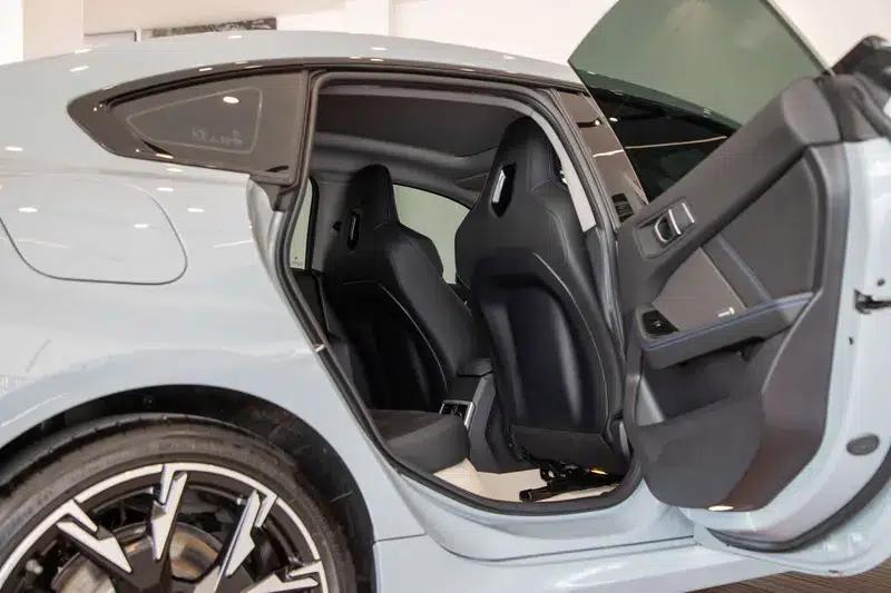 2025 BMW 2 Series 225L M Sport Package — миниатюра 10