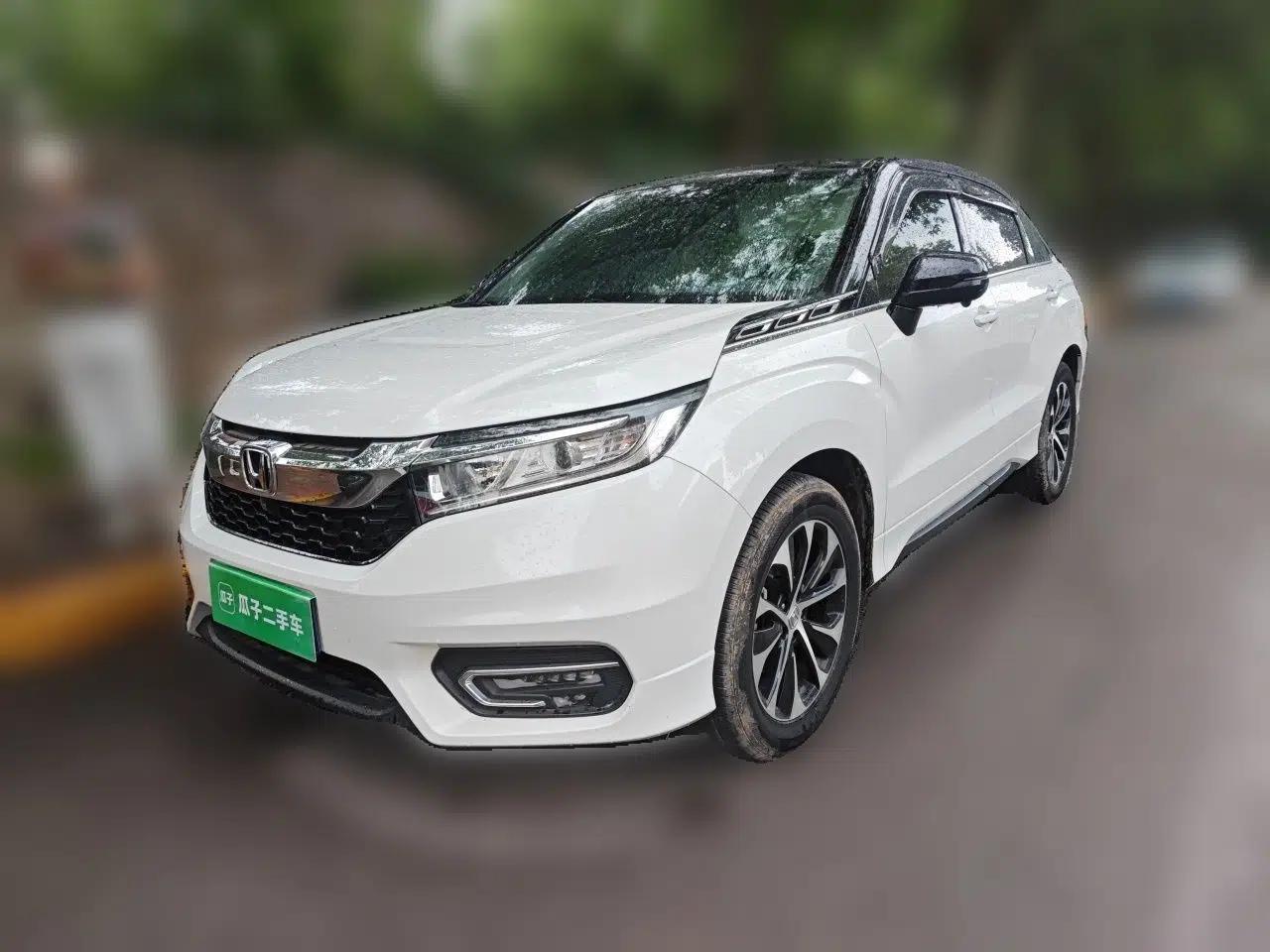 Honda Avancier 2017 240TURBO Two-Wheel Drive Elite Edition — миниатюра 1