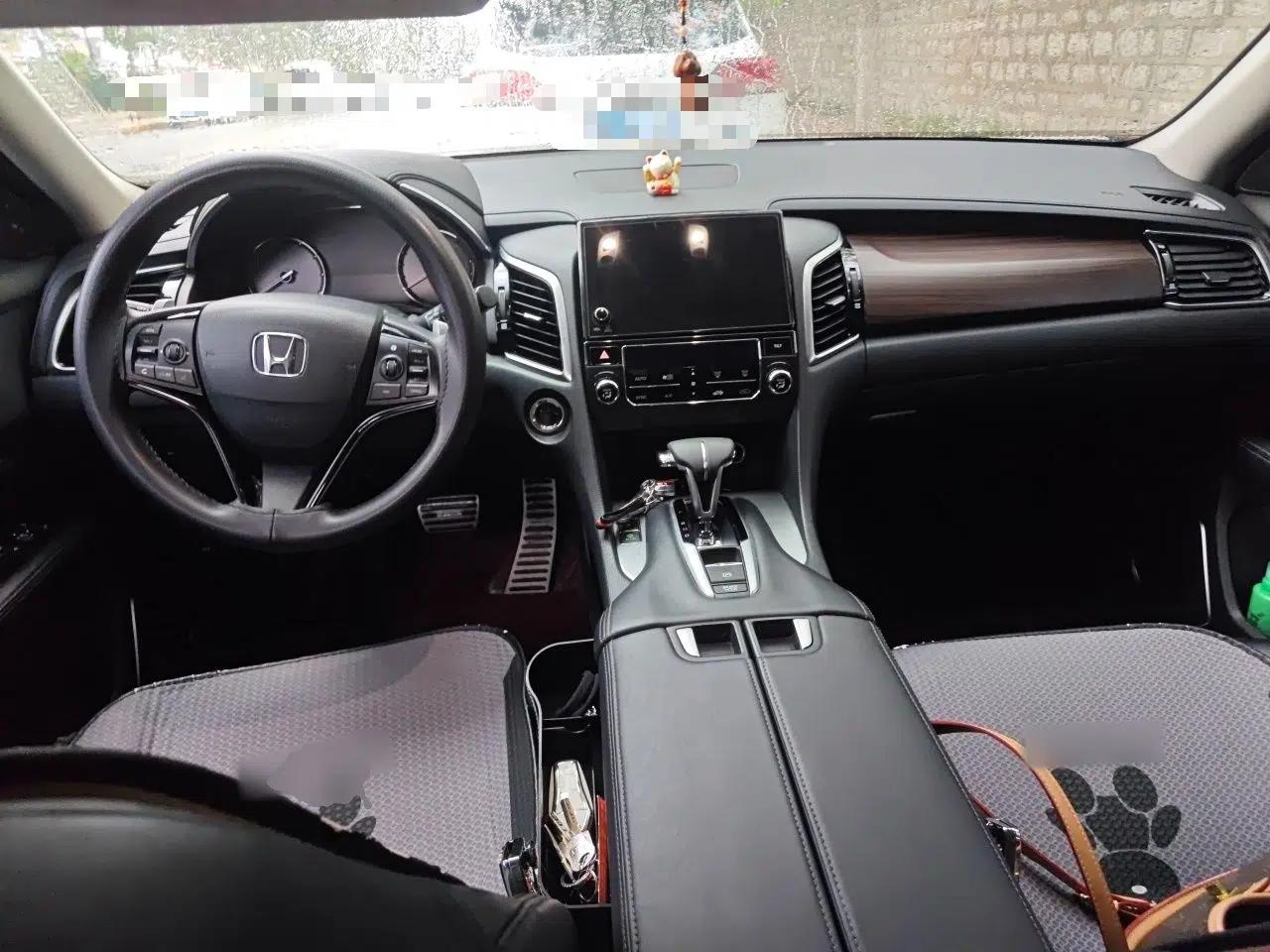 Honda Avancier 2017 240TURBO Two-Wheel Drive Elite Edition — миниатюра 9