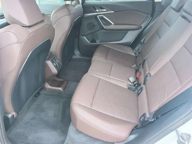 BMW iX1 2025 eDrive25L M Sport Package — миниатюра 20