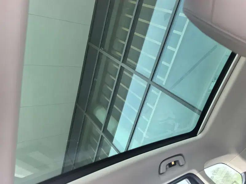 BMW iX1 2025 eDrive25L M Sport Package — миниатюра 10
