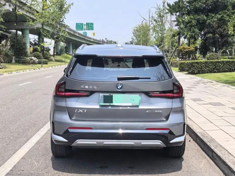 BMW iX1 2023 xDrive30L X Design Package — миниатюра 5