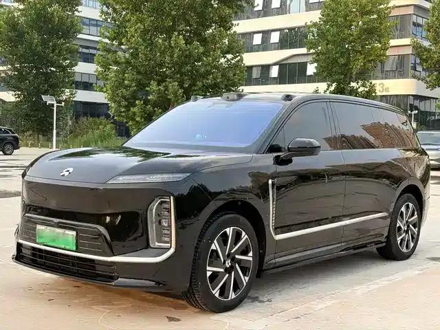 NIO ES9 2026 Model 102kWh Executive Island Luxury Edition