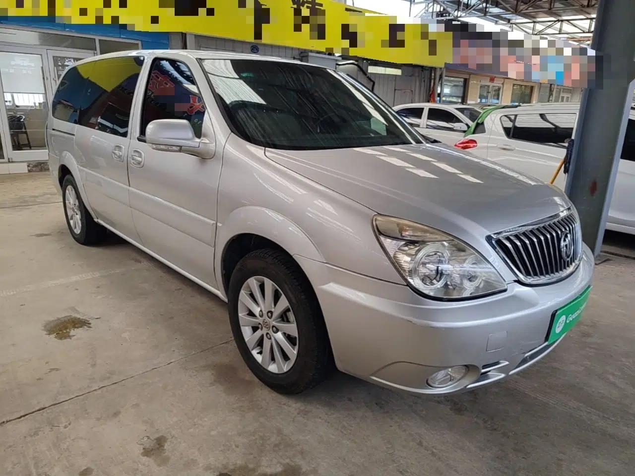 Buick GL8 2014 2.4L Classic Edition — миниатюра 3